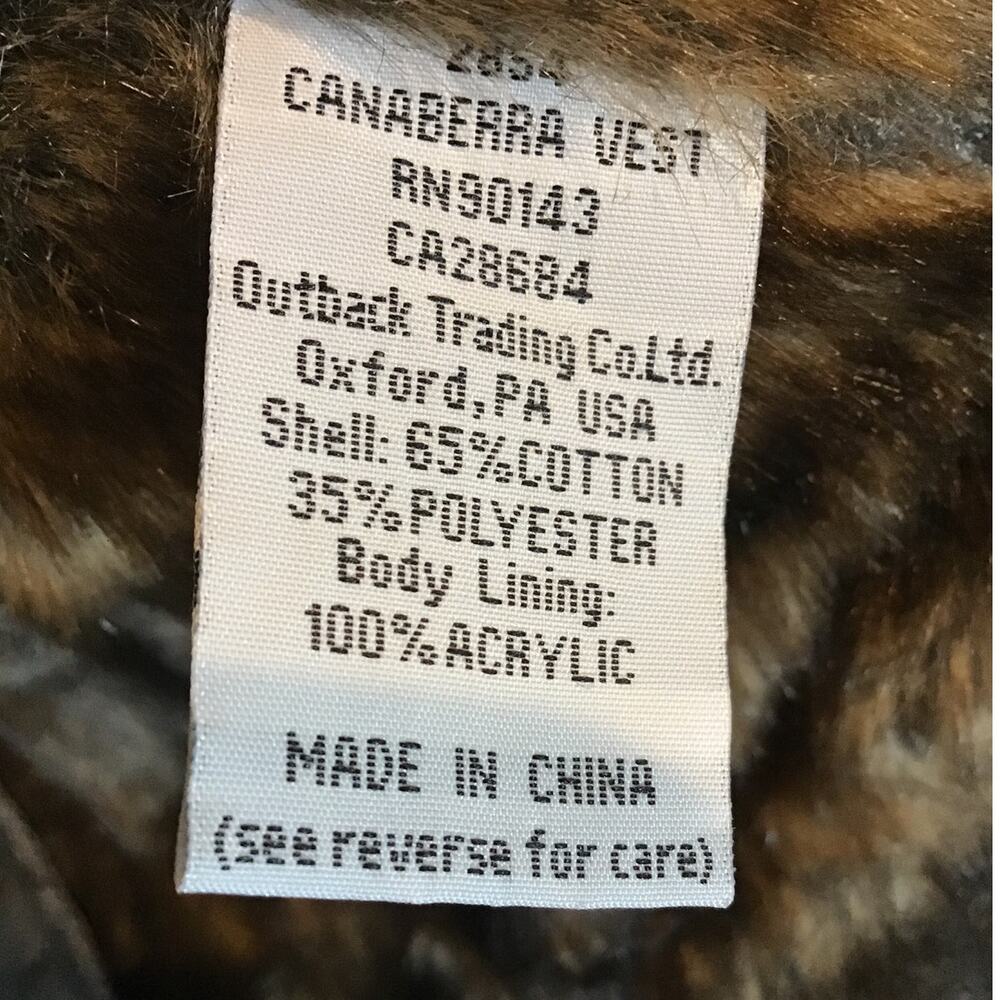 Outback Trading Company Vest Womens Size Large Canaberra Fur Quilted Lined Zip - Picture 8 of 9